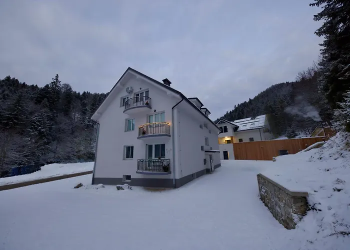 Baguettes Appartamento Oplotnica